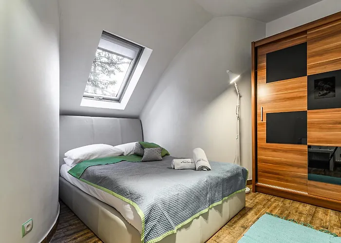 Visitzakopane - White Valley ザコパネ